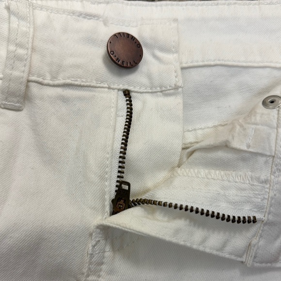 O'NEILL Women's Cody & Bowie Denim Shorts - Distressed Jean Shorts for Women - Picture 2 of 5